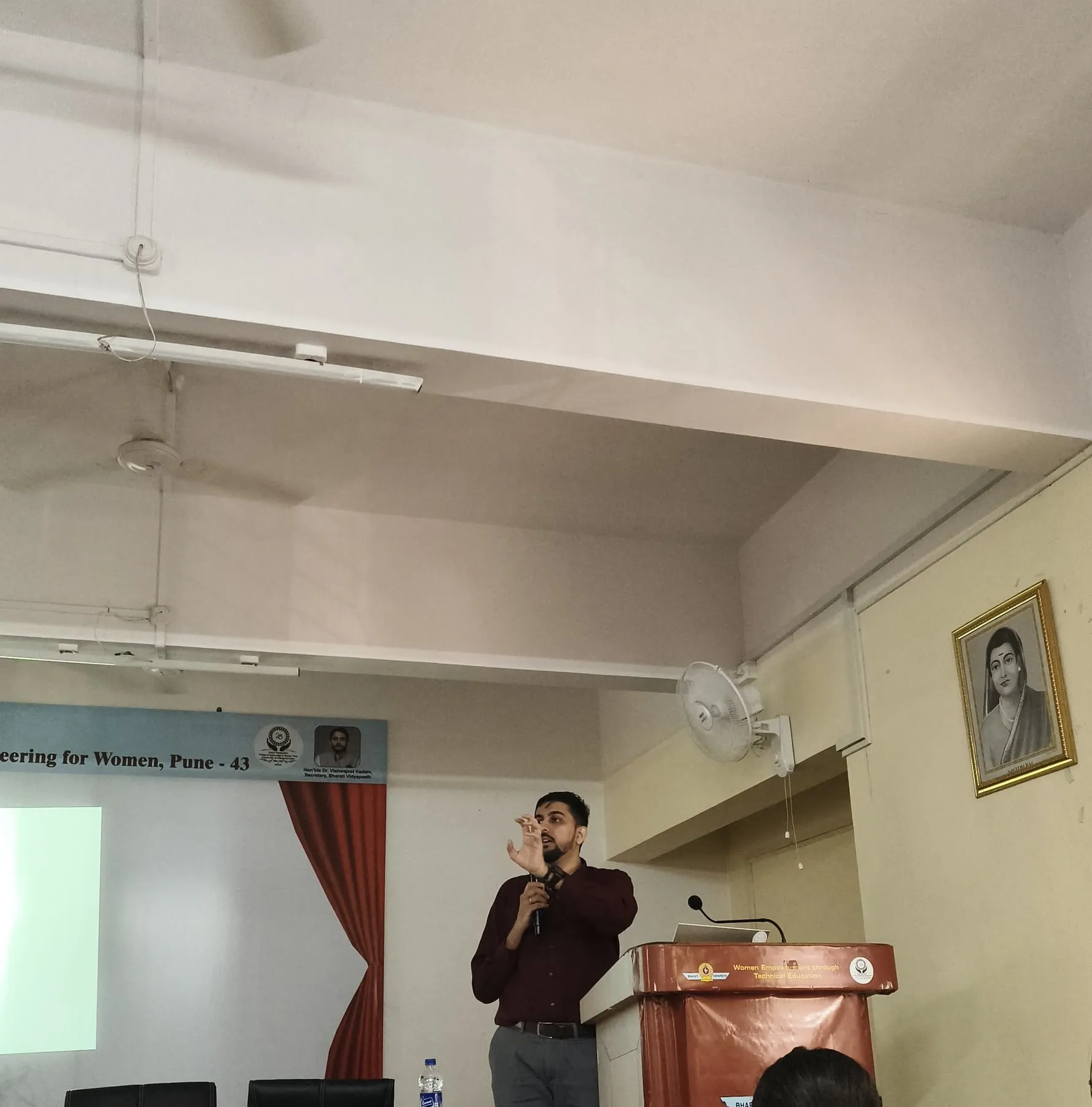 Fundamentals of Computer Networking with Real World Applications at BVCOEW, Pune: photo 1 of 7